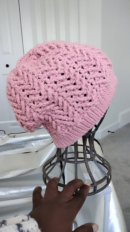 "Jael" warm Beanie hat - Cozy Warmth and Style in any Fiber