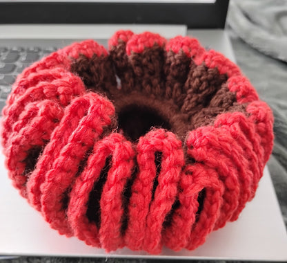 Colorful Ruffles Scrunchie two-tone color crochet